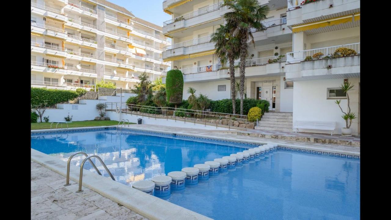 Апартаменты Romantico Piso De La Playa Fenals Льорет-де-Мар Экстерьер фото