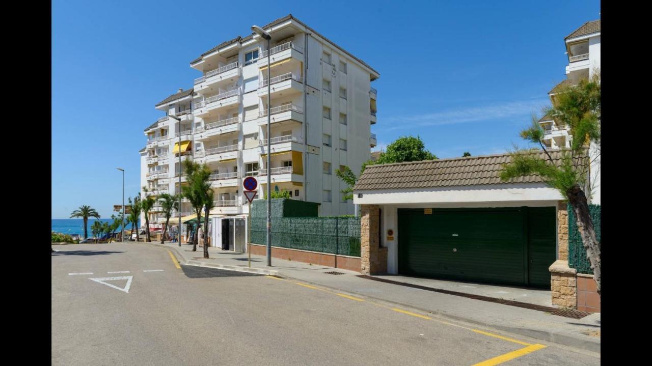 Апартаменты Romantico Piso De La Playa Fenals Льорет-де-Мар Экстерьер фото