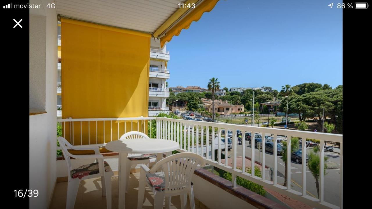 Апартаменты Romantico Piso De La Playa Fenals Льорет-де-Мар Экстерьер фото